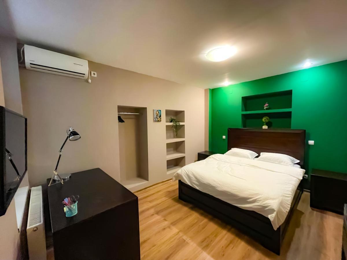 布加勒斯特Cool Flat With Hot Tub In The Old Town公寓 外观 照片