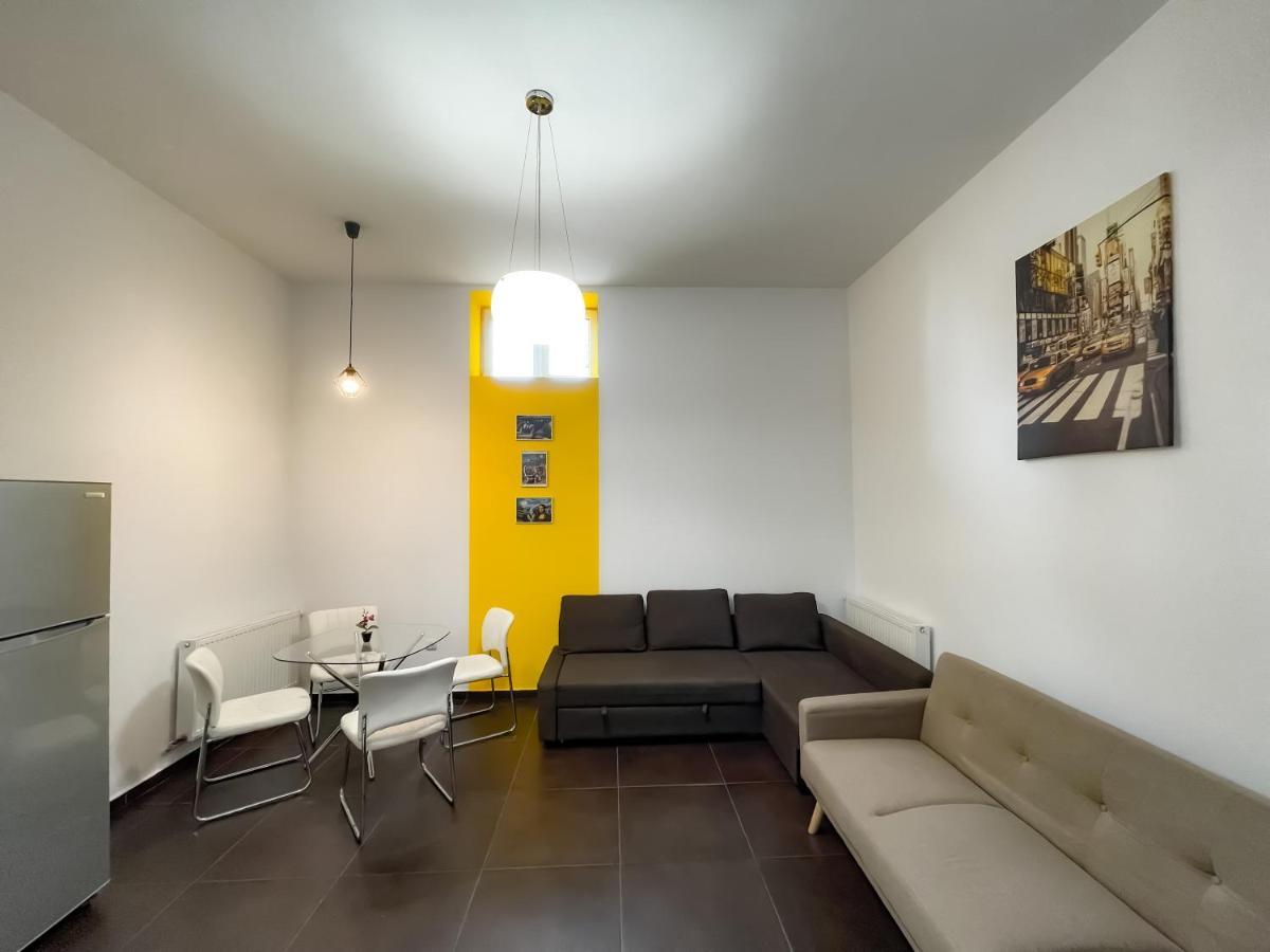 布加勒斯特Cool Flat With Hot Tub In The Old Town公寓 外观 照片